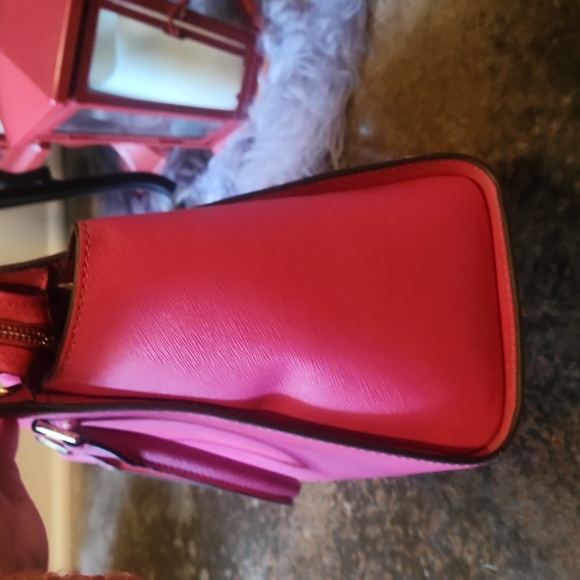 💥2/$125💥 Michael Kors Selma Saffiano Bag - Picture 7 of 17